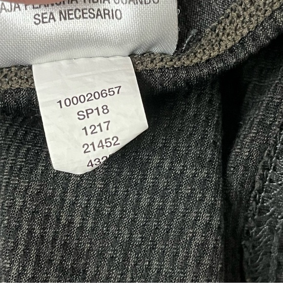 Ideology Mens Black Athletic Shirt Preforated Goth Grunge Outdoor Gorpcore XXL - Picture 7 of 11